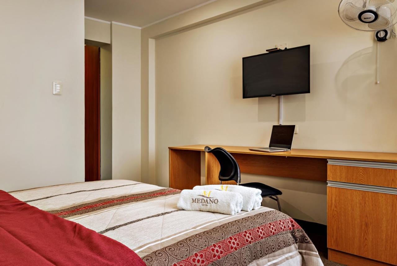 Hotel Medano Трухильо Экстерьер фото